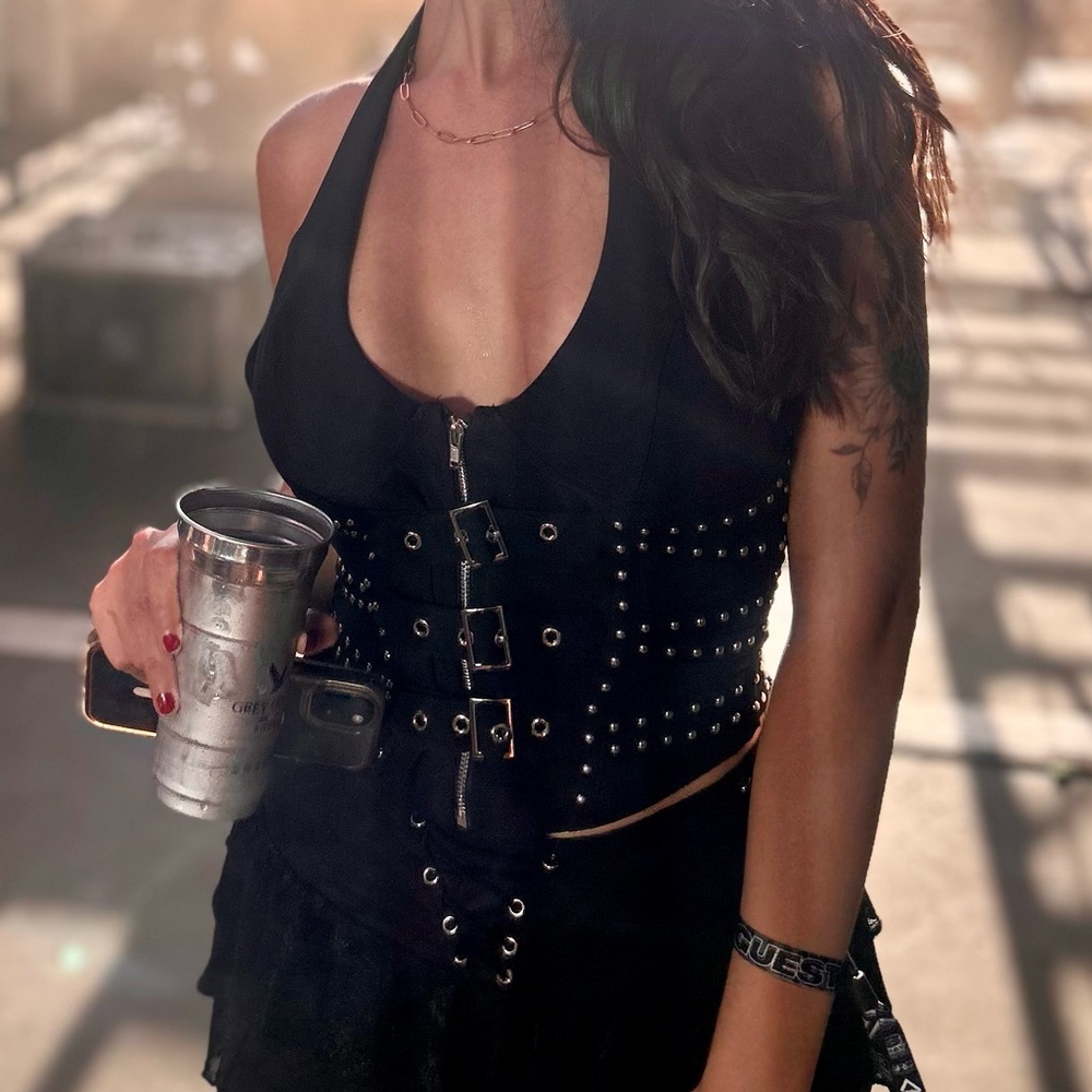 Outcast clothing black brandi top size small